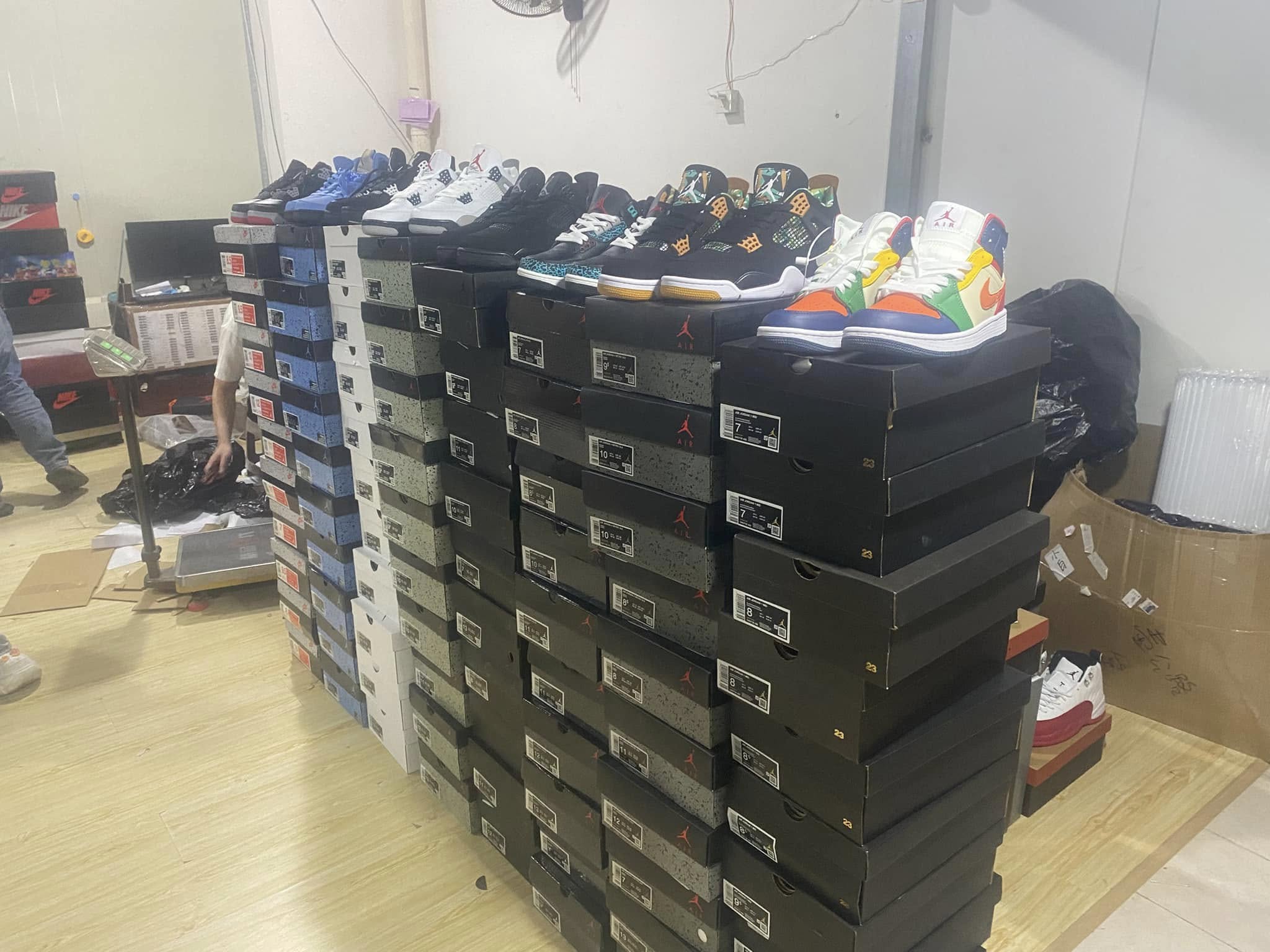 Jordan shoes pallet - Wholesale Liquidation Pallets | Pallet liquidations near me